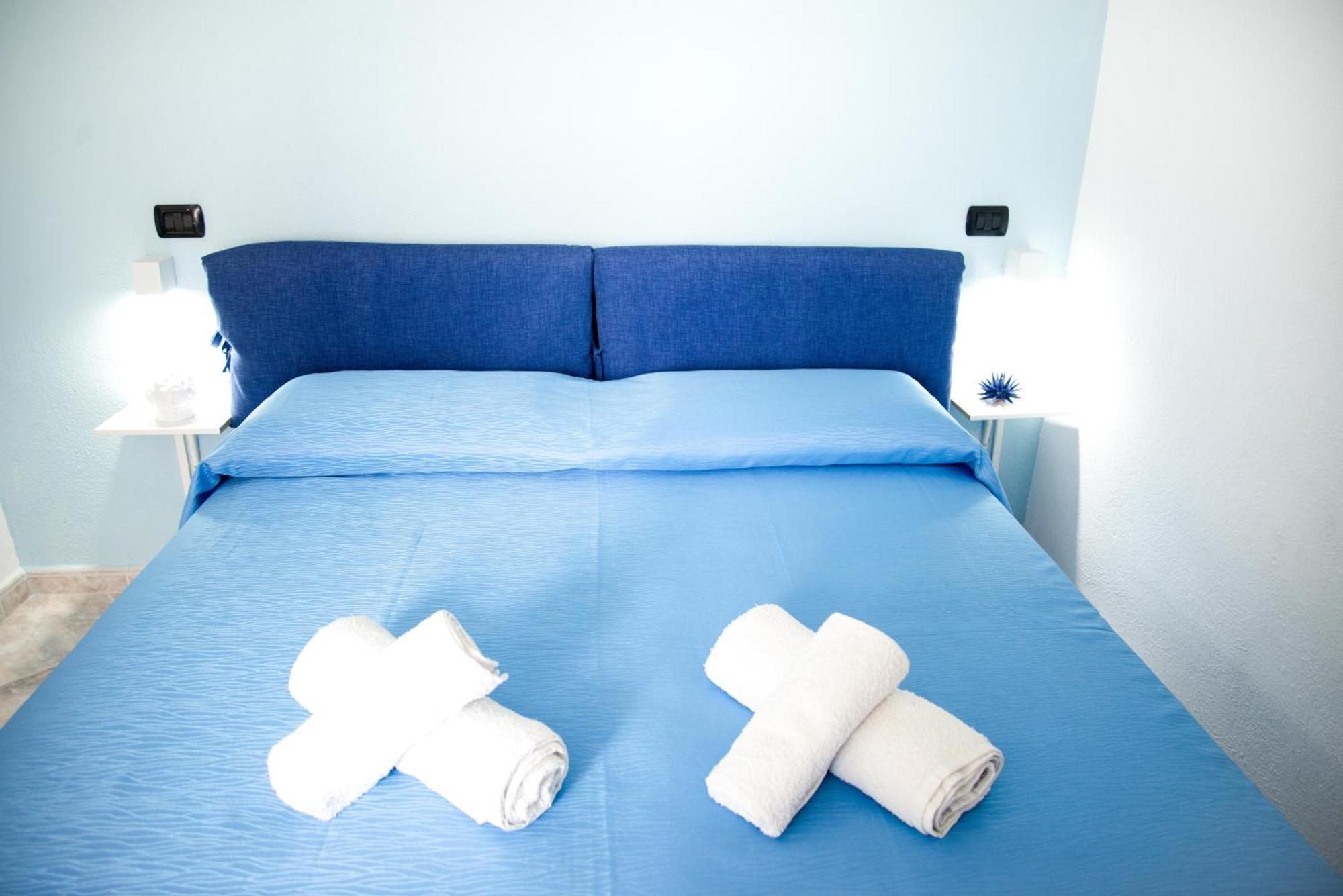 Casa Francesco Seaside Apartment Sant'Angelo  ภายนอก รูปภาพ