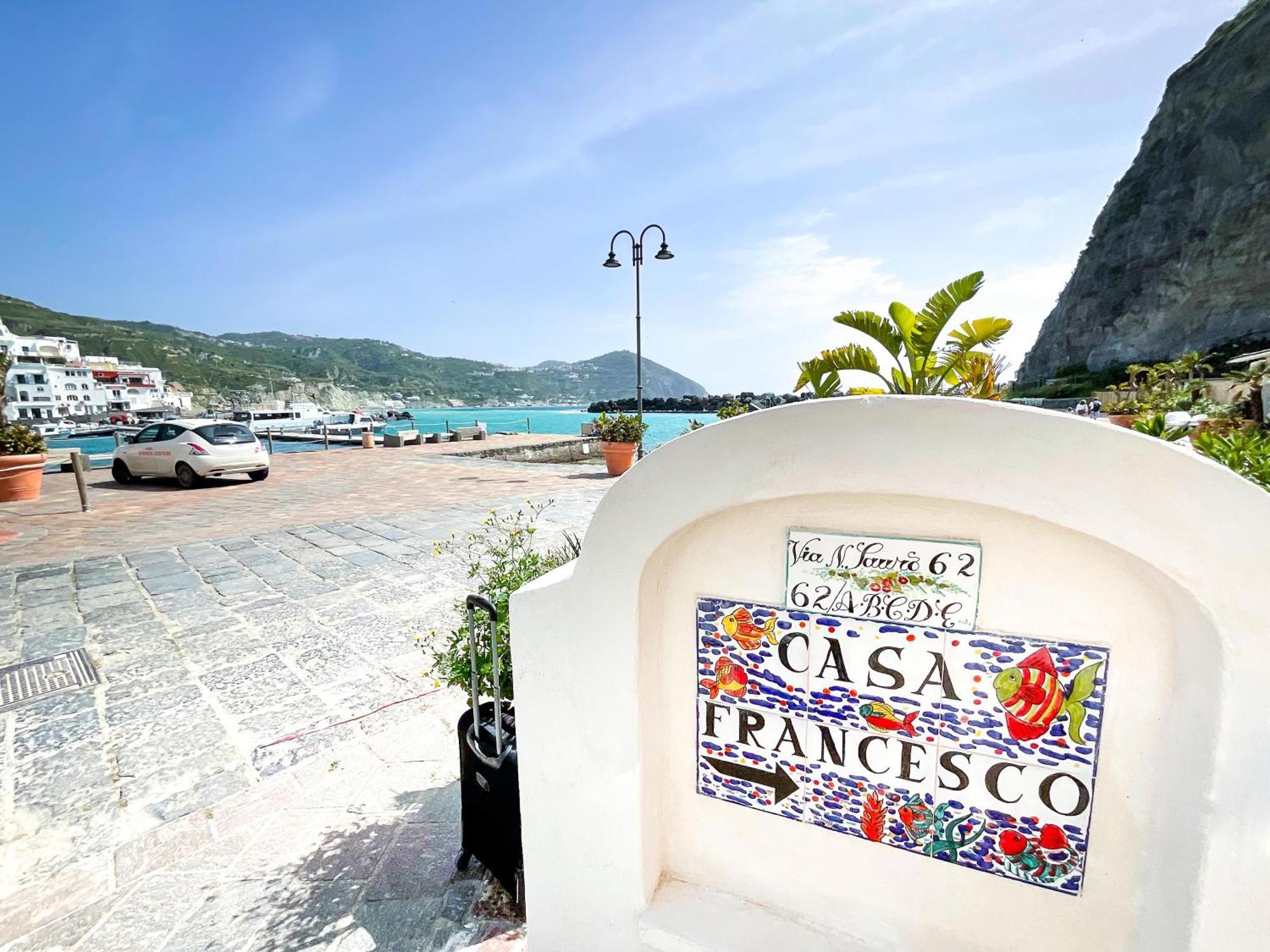 Casa Francesco Seaside Apartment Sant'Angelo  ภายนอก รูปภาพ